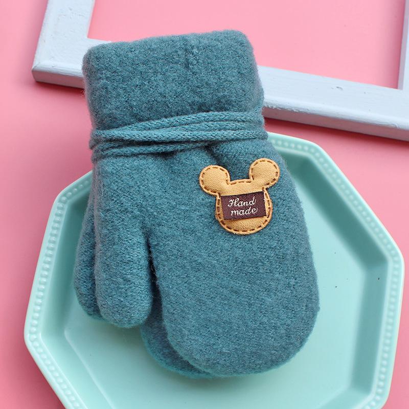 

Детские перчатки зимние годовалый мальчик и девочка младенец теплый мешок относится к детским лыжным нескользящим детским моделям One size