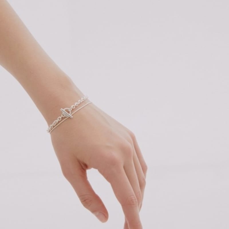 LOVE ME MONSTER [Silver] Bold Toggle Bracelet