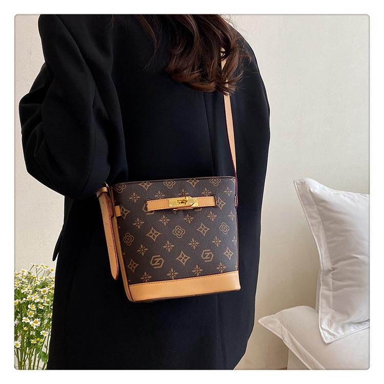 Light luxury printed bag women's premium bucket bag fashion portable texture messenger bag versatile single shoulder tide
