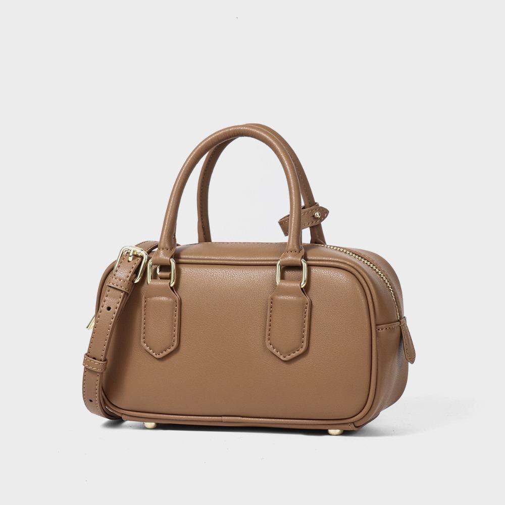 Summer Diagonal Cross Versatile Shoulder Bag, Large Capacity Commuting Bowling Bag, Korean Niche Genuine Leather Women's Bag