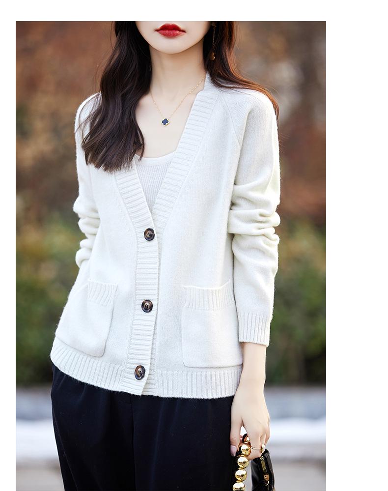 Women's 100% Wool V-Neck Cardigan with Pockets - Loose, Versatile Solid Color Sweater for Autumn & Winter.