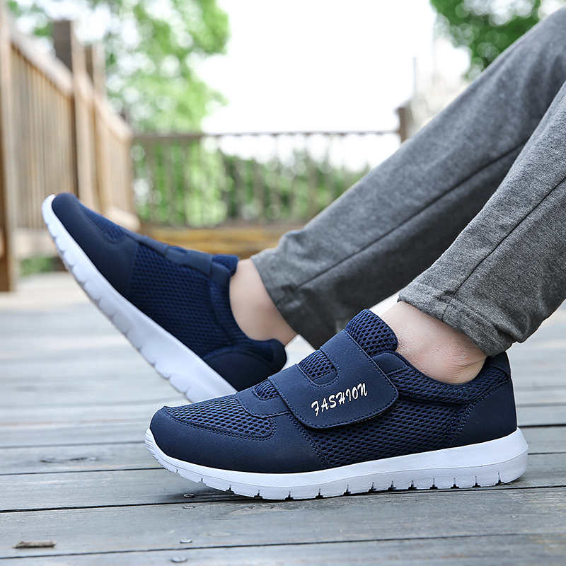 Home Black Sneakers Non-Leather Casual Open Shoes 2025 Footwear Social Male Shoe Hardloop Men's Loafers Summer Husband Tennis
