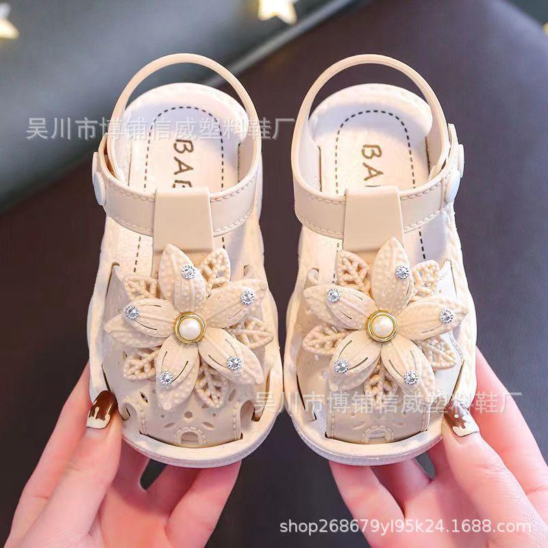 

New Summer Baby Shoes Princess Shoes Soft Sole Walking Shoes Breathable Girl Baby Sandals 24