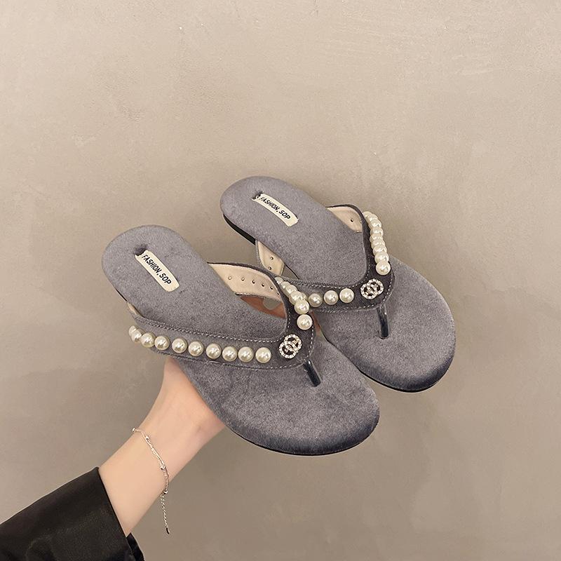 Summer new rhinestone flat-bottomed velvet slippers casual daily beach flip-flops