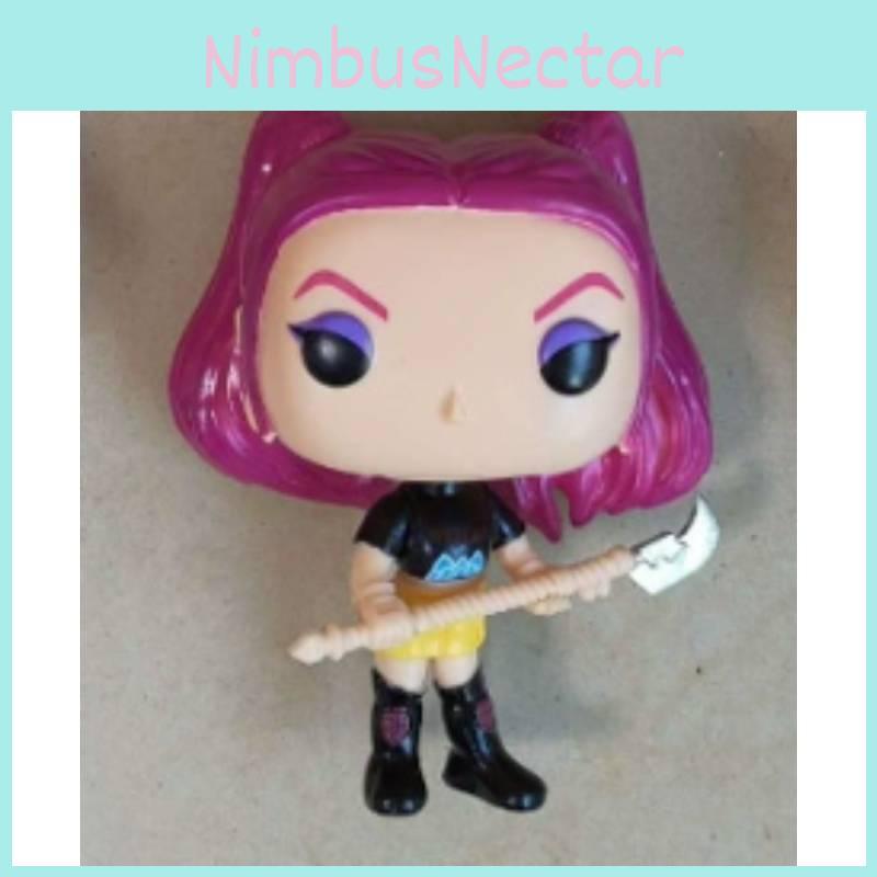 Kpop Demon Hunters Pvc Doll Ornament With Elegant Design For Home And Workspace