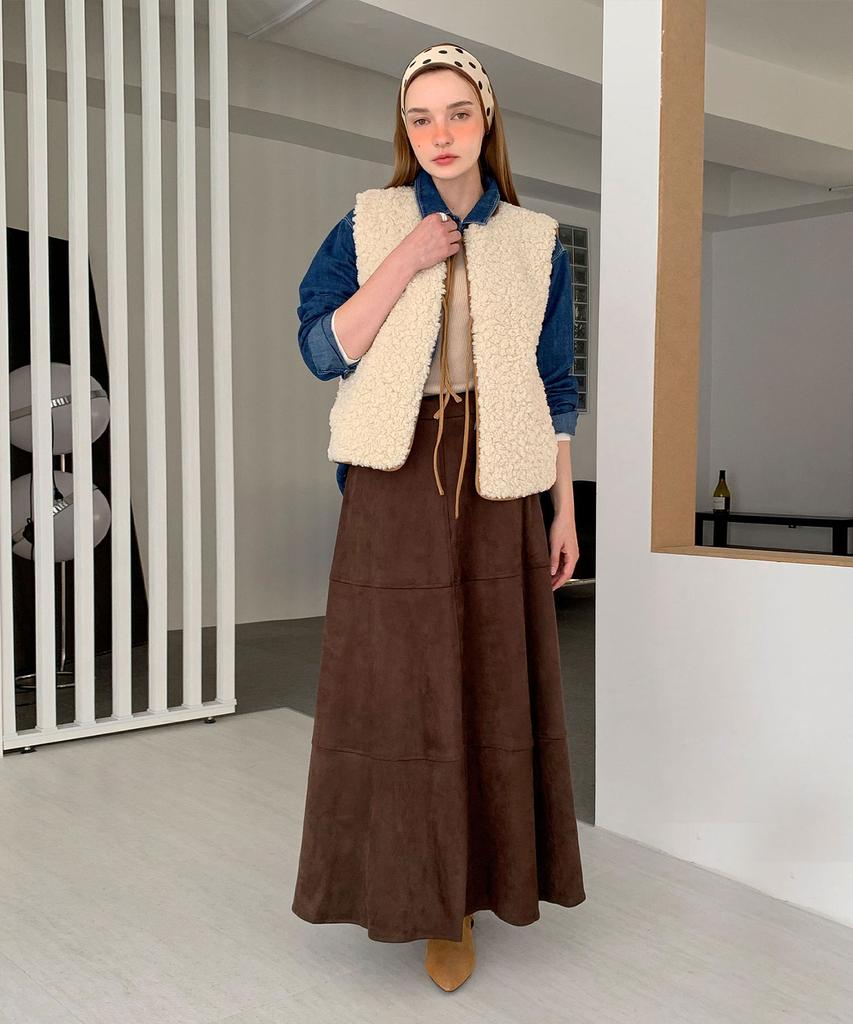 Baseukala Suede Flare Long Skirt (3Colors)
