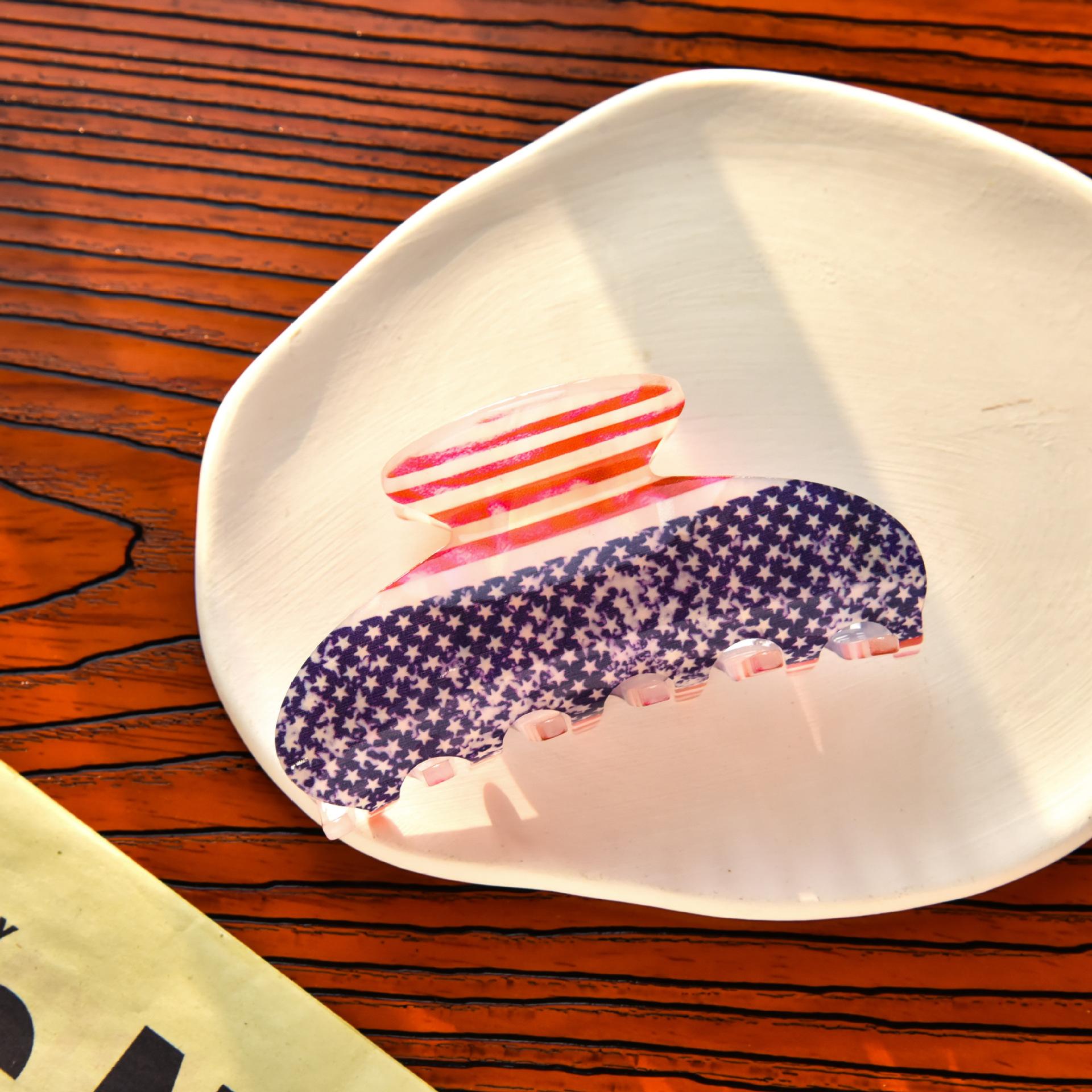 

Новая пластиковая заколка для волос с принтом флага Дня независимости США для женщин, креативная акриловая праздничная заколка, головной убор, аксессуары для волос-крабов