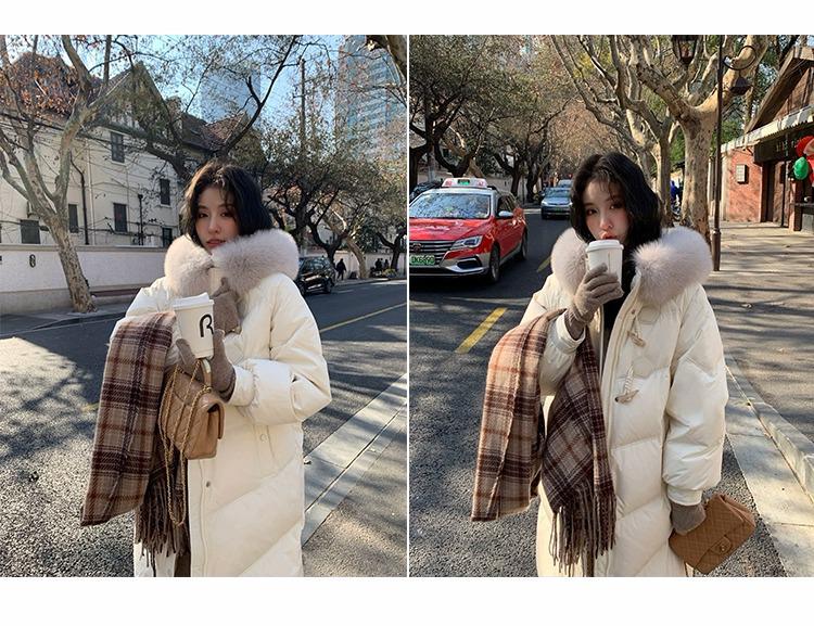 Women's Mid-Length Down Jacket, 2025 Winter, Horn Button Design, Fur Collar, Thickened, Loose Fit Coat.