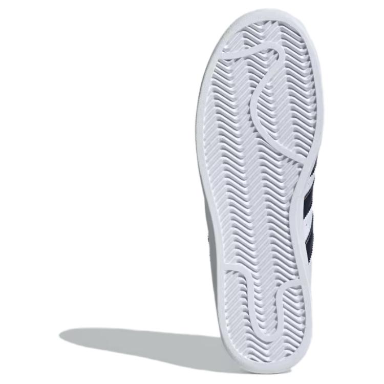 Adidas Originals Superstar Xlg Comfortable Versatile Low-Top Sneakers Unisex Sneakers White IE0761