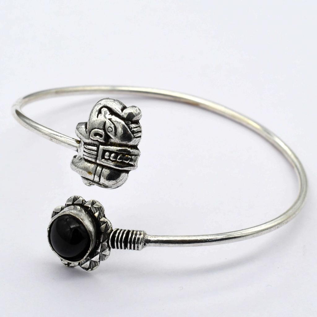 Black Onyx Gemstone Ethnic Handmade Adjustable Bangle Jewelry 8 Gms BN 89