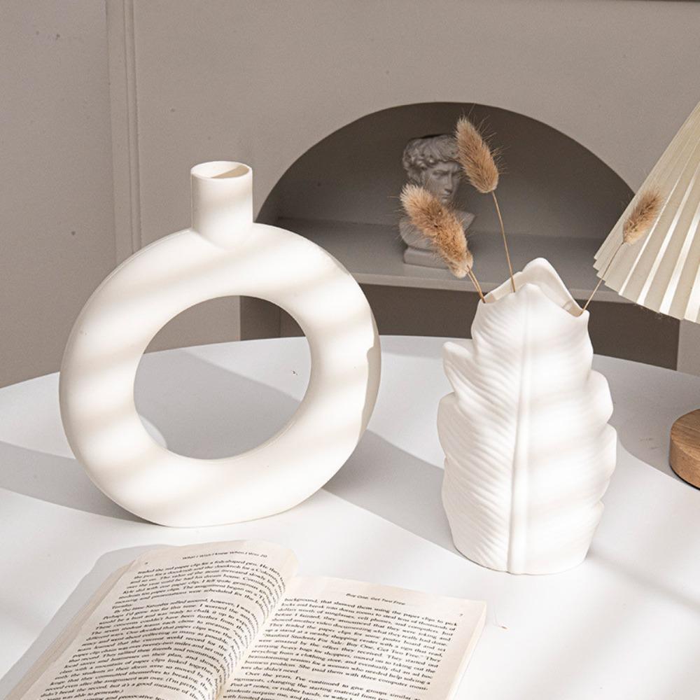 

Plastic Ins Nordic Vase Home Decoration Accessories Modern Art Vases Gifts Simple Vases 19x11cm