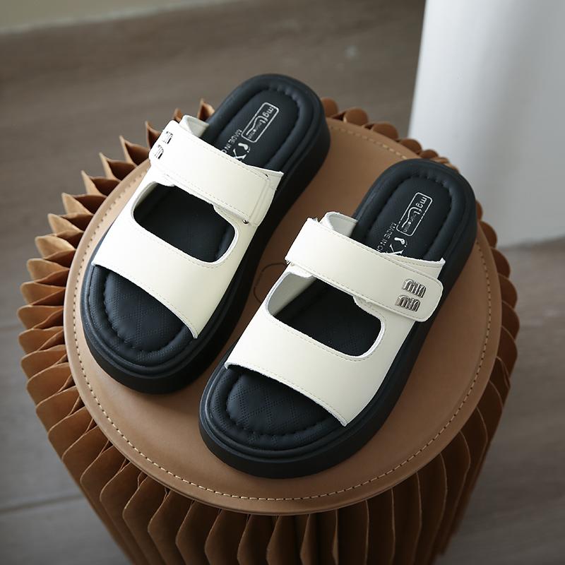 CRLAYDK Womens Slides Ladies Slip On Thick Sole Slippers for Summer Sandals Adjustable Straps Beach Walking Shoes