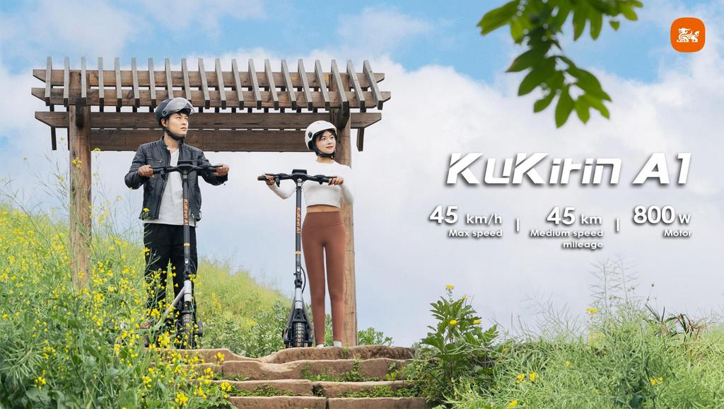 KuKirin A1 Electric Scooter - 45km/h Max Speed, 45km Range, 800W Motor, 10" Vacuum Tires, Foldable Design for Urban Commuting
