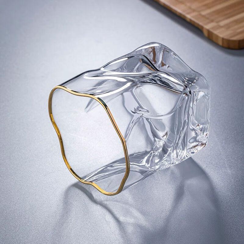 Skleněné nápojové pohárky v severském stylu (2 balení)