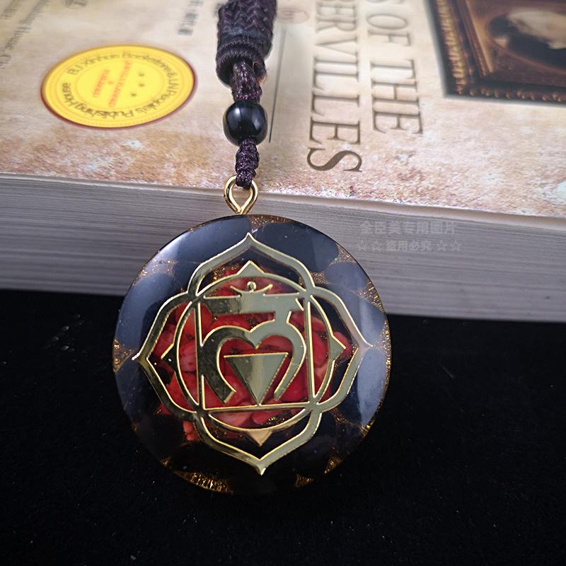 Trendy Crystal Epoxy Pendant Necklace with Crushed Stone Resin - Perfect Couple Gift