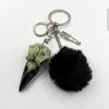 Miniatur Krähenschädel Schlüsselanhänger Gefiederter Ball Anhänger Kompakt Gotischer Schmuck Harz Hergestellter Schlüsselanhänger Für Männer Frauen Jugendliche