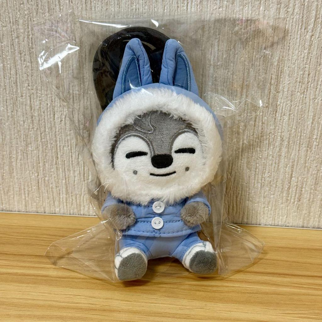 [USED] StrayKids Wolfchan Bangchan Smartphone Holder skzoo