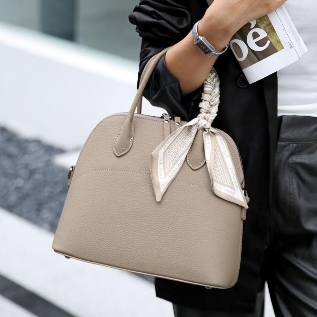 Cowhide Shoulder Women's Bag Large Capacity Shoulder Crossbody Women's Fashion Simple Practical Shell Bag Silk Scarf