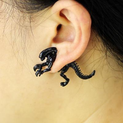 Cool Alien Earrings Black Enamel Stud Earrings for Women Animal Piercing Ear 3D Scary Dinosaur Earrings Jewelry Gifts