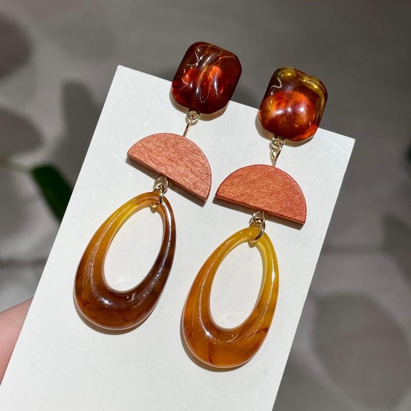 Natural tiger's eye stone series stud earrings for women Maillard exquisite retro earrings niche light luxury high-end temperament earrings