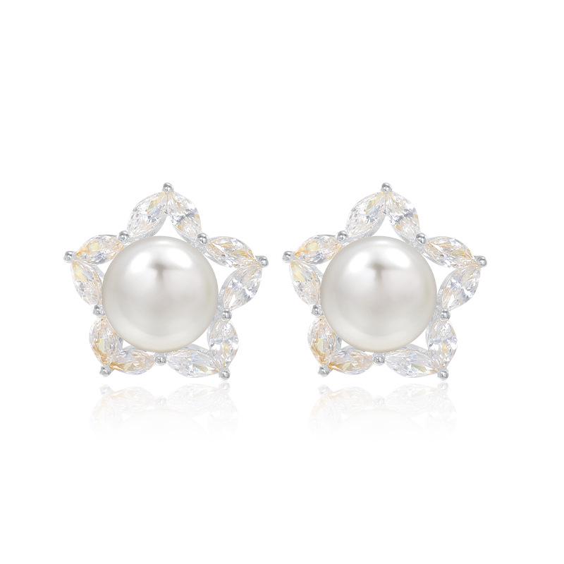 Shining Pearl Copper Alloy Earrings: Light Luxury, High-End Gold-Plated with Strong Color Retention
