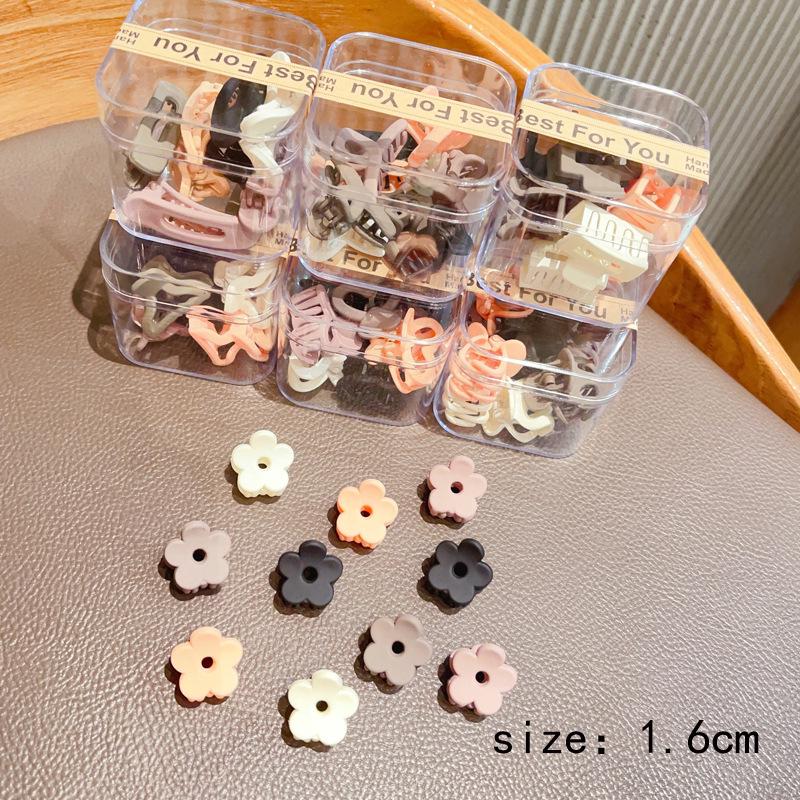 

Мини-заколка для волос «Принцесса» молочного цвета для челки и волос на лбу