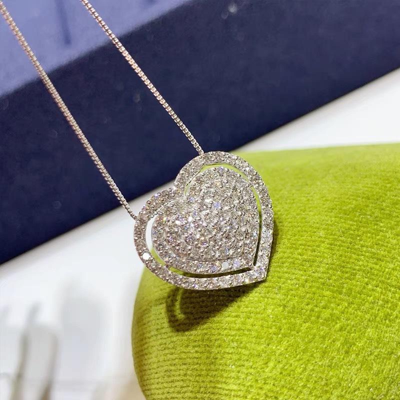 Korean Minimalist Heart-Shaped Luxury Necklace: Elegant Diamond Clavicle Chain for Women