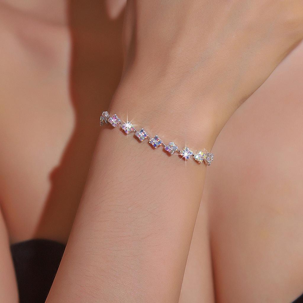 Premium Super Flash Full Diamond Bracelet Women'S Light Luxury Geometric Small Square Bracelet Sweet Simple Bracelet