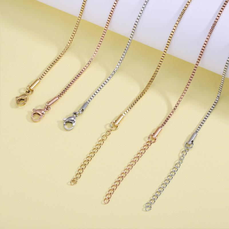 Stainless Steel Vacuum-Plated Color Chain Jewelry with Small Pendant