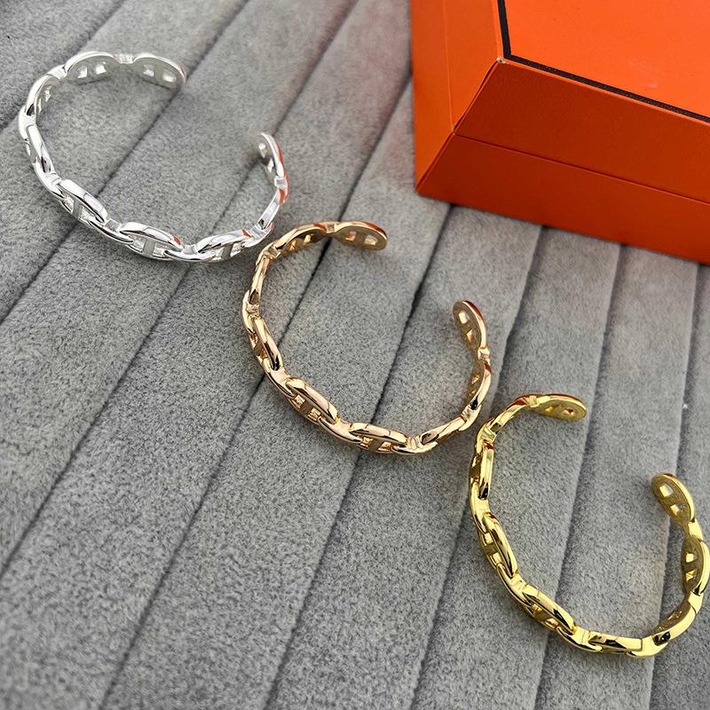 Bracciale Lucido a Naso di Maiale da Donna 2025: Design di Moda Semplice, di Alta Gamma, Versatile