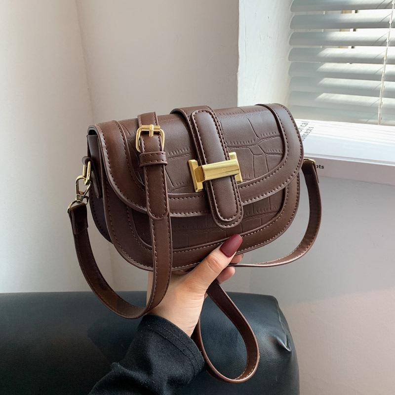 Internet Celebrity Fashion Bag 2025 New Trendy High Sense Stone Pattern Shoulder Chain Women's Bag Crossbody Versatile Saddle Bag