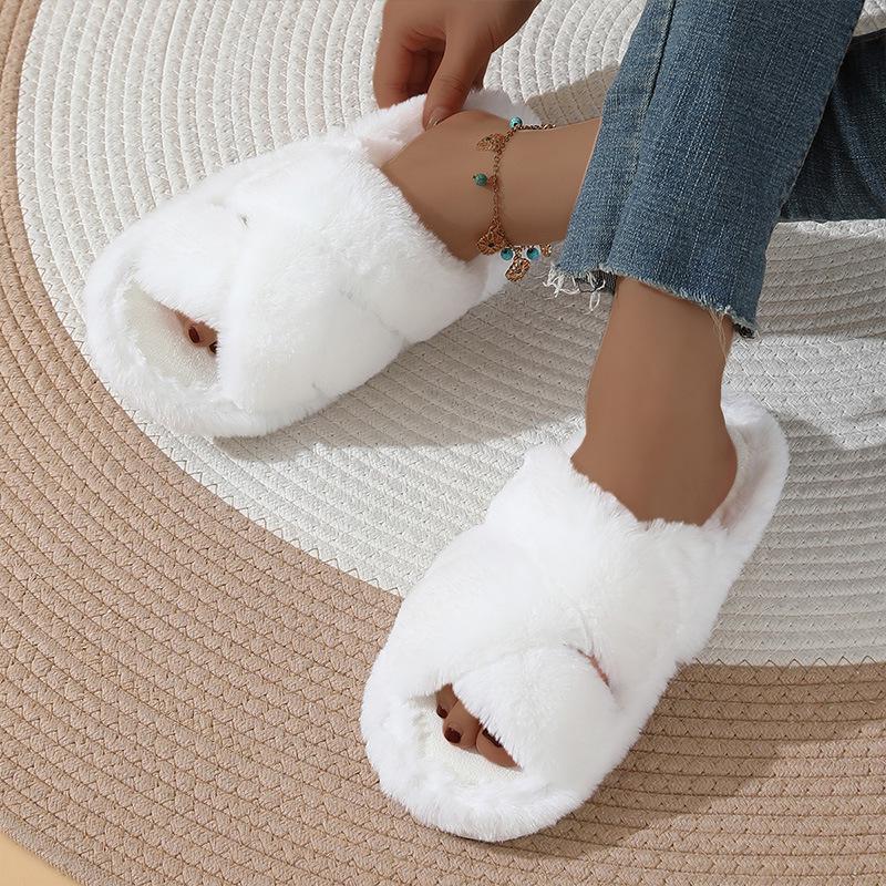 2025 Autumn/Winter Women's Furry Plush Cross Slippers — High-End Outdoor/Home Thick-Soled Large Size