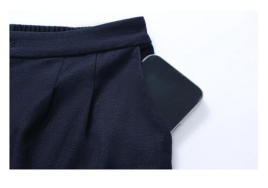 Spring Collection: Elegant Casual Lace-up Top & Elastic Waist Pants Set for Middle-aged and Elderly Women.
