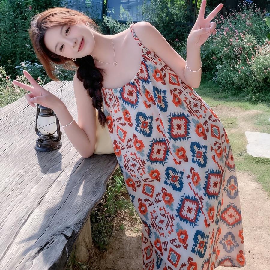 Korean retro ethnic style floral suspender dress women's summer vacation style loose fashion thin dress