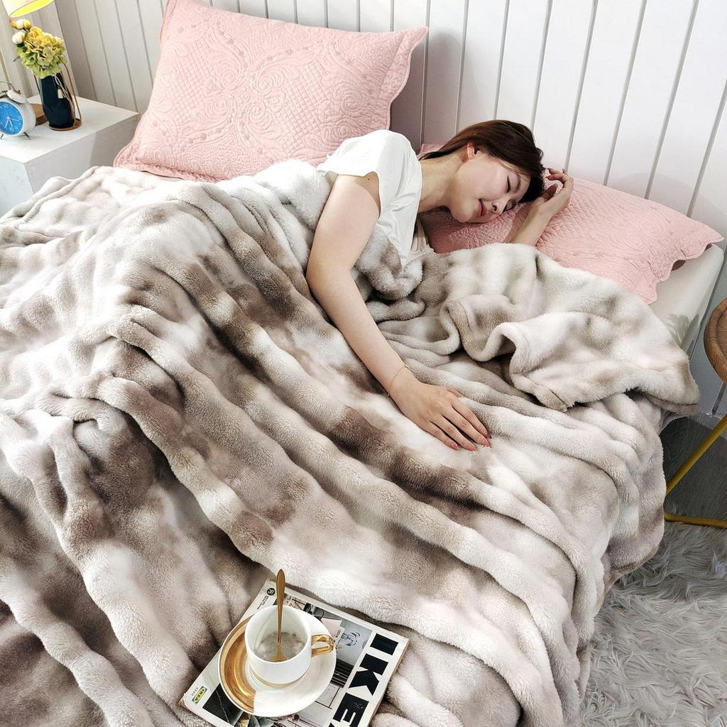 2025 Tie-dye Bubble Faux Rabbit Fur Milk Velvet Throw Blanket