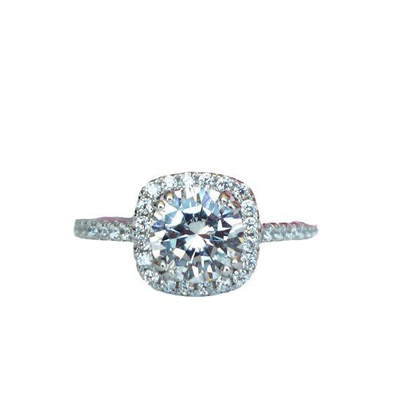 Elegance Collection: Women's Classic Gold-Plated Zircon Ring
