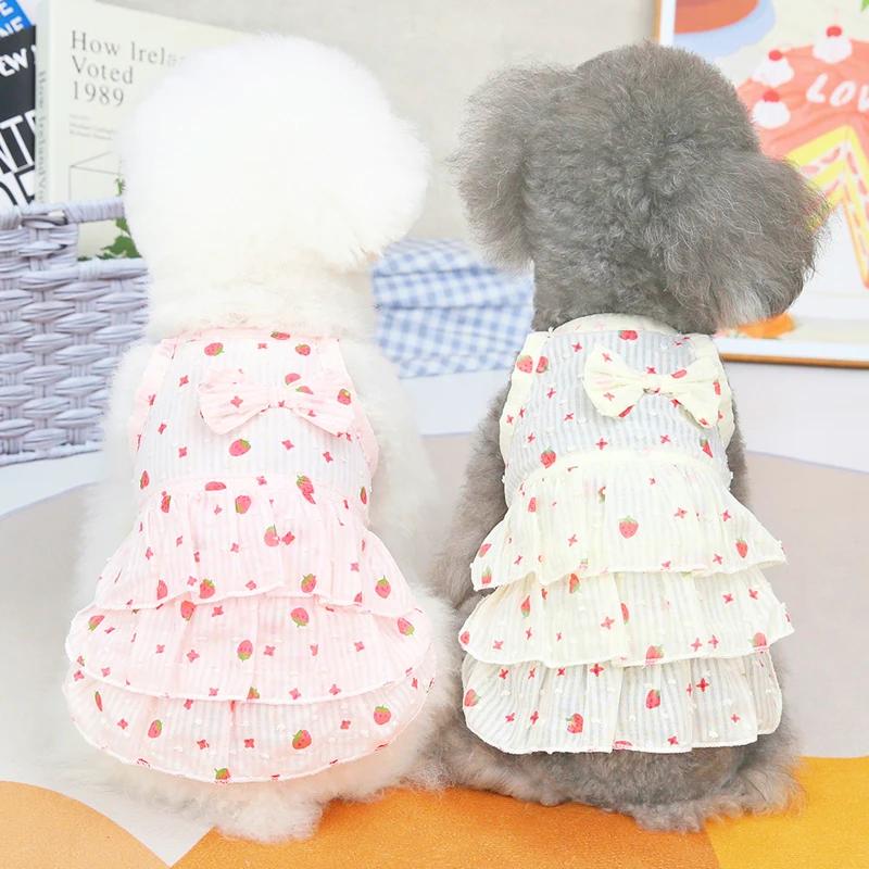 Cute Strawberry Dog Dress Tutu Bowknot Cat Skirt Yorkie Yorkshire Terrier Pomeranian Clothes Puppy Apparel Cheap Pet Products