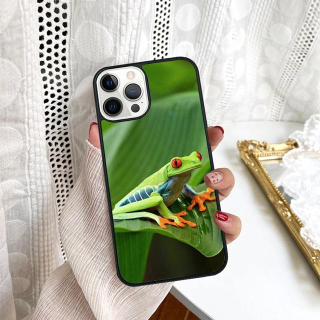 quirky frog at leaf Phone Case For Samsung Galaxy S10 S22 S23 S24 Note 10 20 Lite S20 Plus S21 Ultra Back Cover