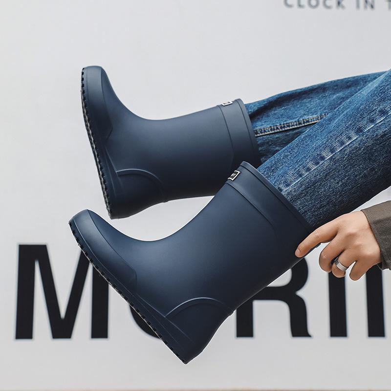 High Quality Men's Rain Boots Factory Manufactured Waterproof Gumboots for Summer and Autumn