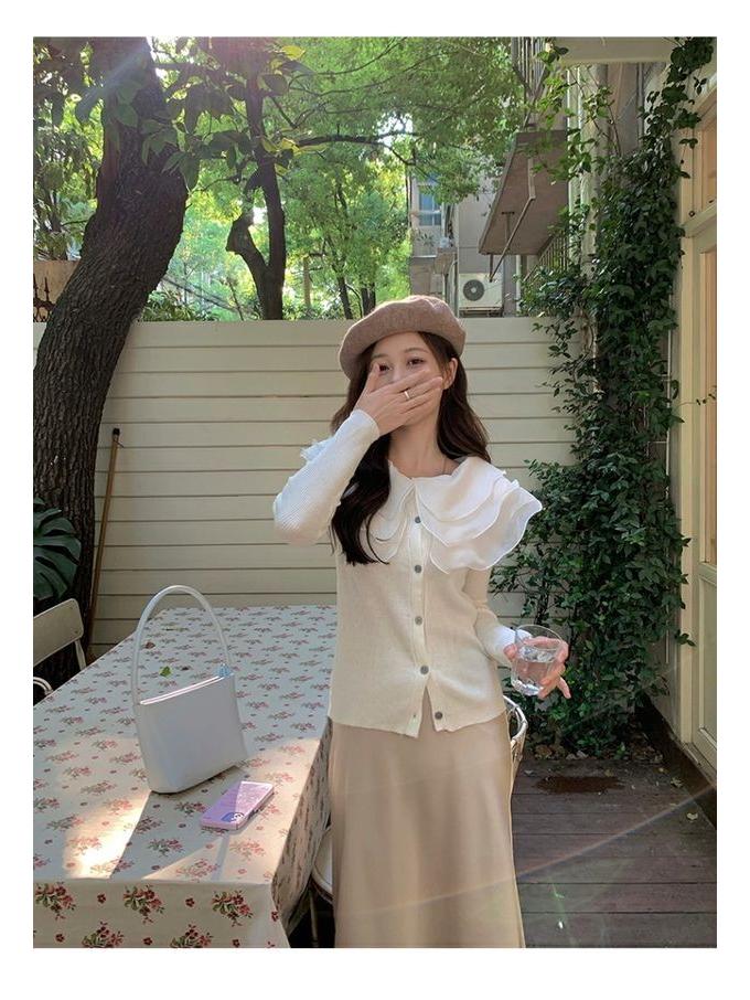 Chic Sweet Women's Knitted Cardigan: Thin Doll Collar, Long Sleeve, Ruffle Trim, Slim-Fit Sweater