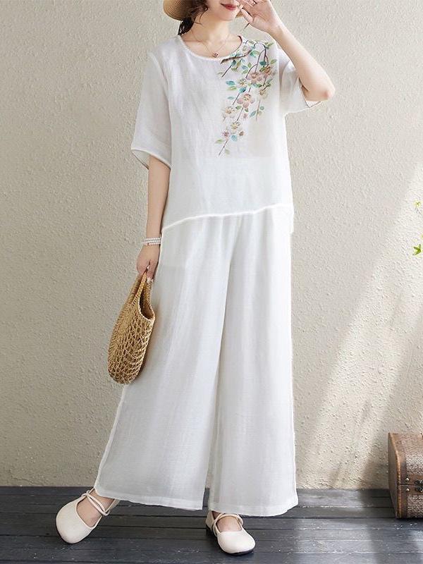 Summer New Arrivals: Artistic Retro Short-Sleeved Top & Pants Two-Piece Set for Mothers, Cotton Linen Blend