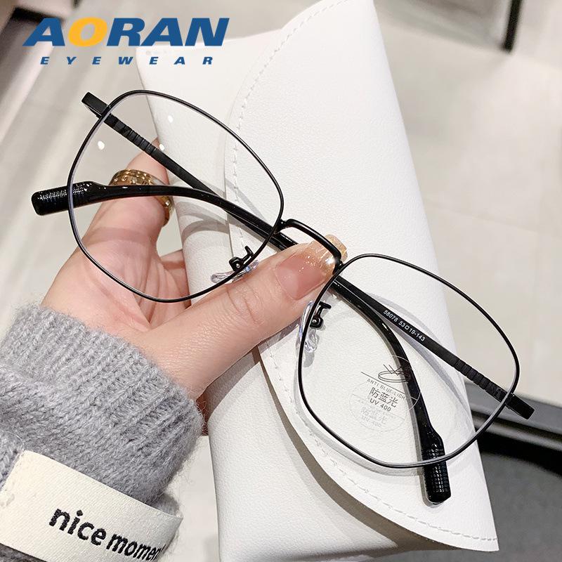 Men's Flat Light Polygon Eyeglass Frame, Enhances Facial Appearance, Women's Glasses with Myopia and Blue Light Protection.