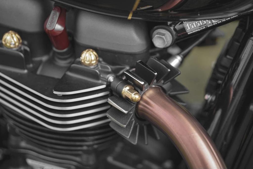 Motone MMU080 Exhaust Clamp Nut T100 T120 Street Twin, Street Scrambler, Thruxton, Brass, Forged