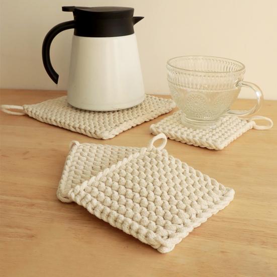Handgeflochtener Baumwollseil Untersetzer Tischset Minimalistisches Quadratisches Tischset Hitzebeständig Rutschfest Wiederverwendbar Rustikales Küchen-Esszimmer-Dekor für Zuhause Restaurant