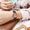 Damen Lederuhr Retro Damen Armbanduhr Vintage Damen Uhr mit Weichem Lederarmband Elegantes Tonneau-Form Zifferblatt für das Büro