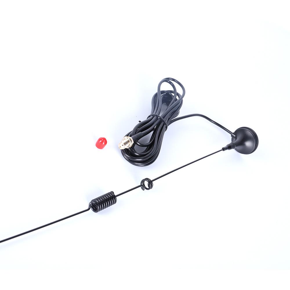 UT-106UV Dual-Band 433MHz Walkie-Talkie Suction Cup Antenna with 3m Cable for UV5R Vehicle.
