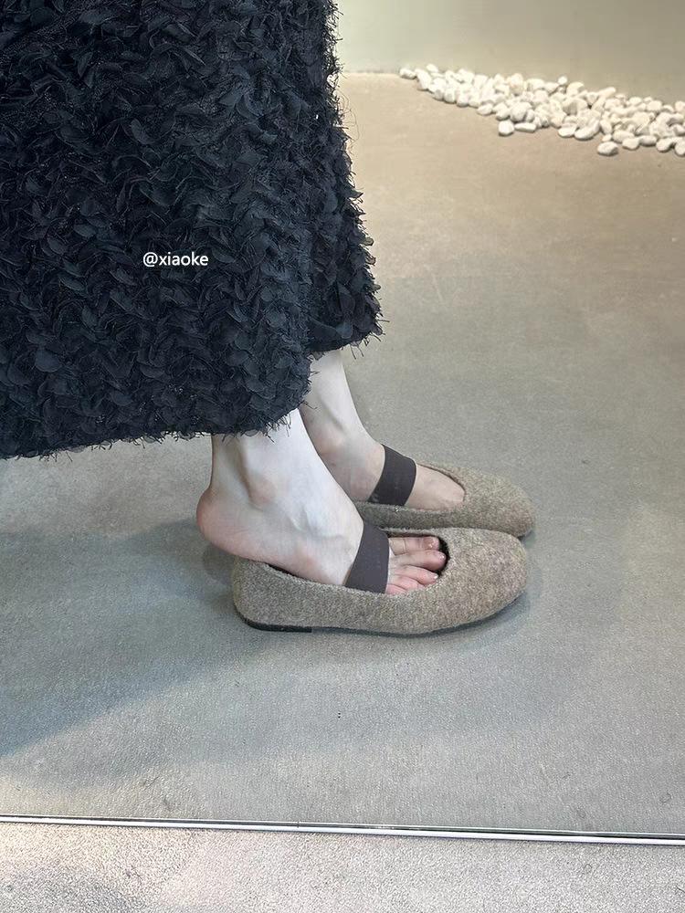 Flat-bottomed French fluffy shoes for women to wear outside, autumn and winter evening wind fleece warm temperament, fairy wind Mary Jane single sho