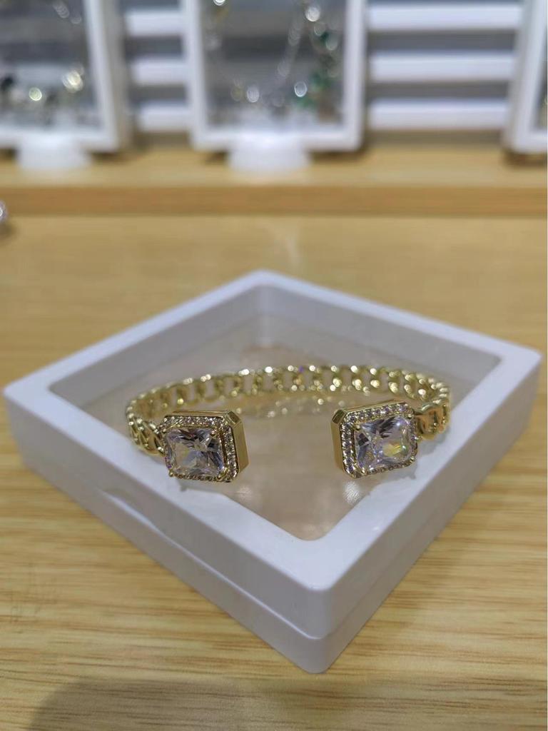 Retro Luxury Zircon Bracelet - Colorful Open Round Design