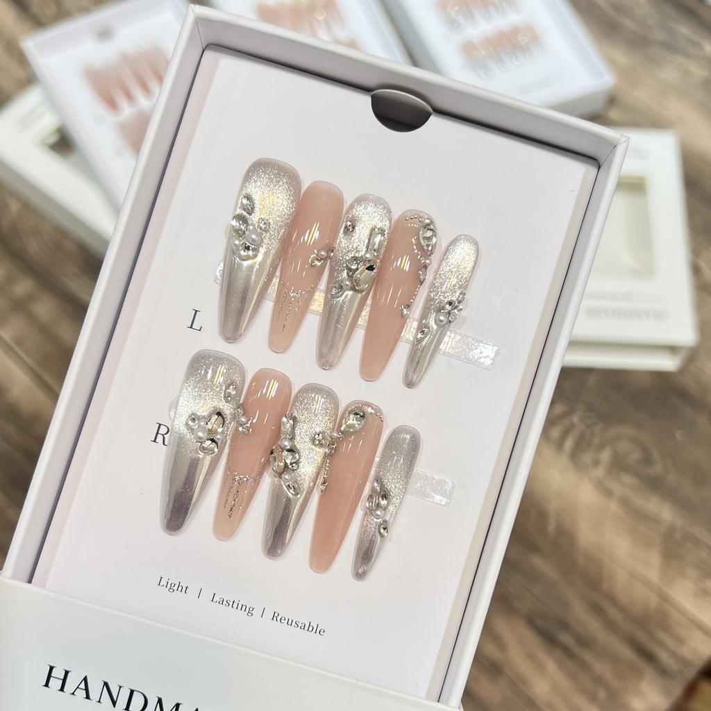 Pure Hand-wearing Armor High-end Nude Color Cat Eye Magic Mirror French Zircon Crushed Diamond Manicure Removable