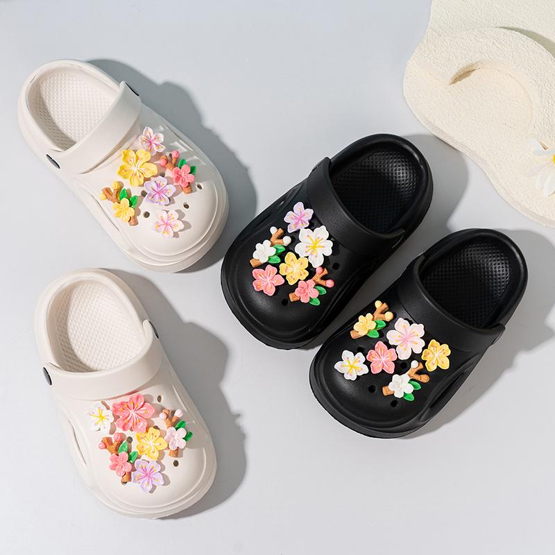 

Kids Slippers Casual for Girls Princess Beach Shoes Soft Sole Comfortable 2025 Summer New Fashion Children Sandals Sweet Flowers 26-27 бежевый